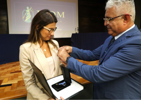 Defensora-geral é homenageada pelo Instituto Brasileiro de Direito Militar 2
